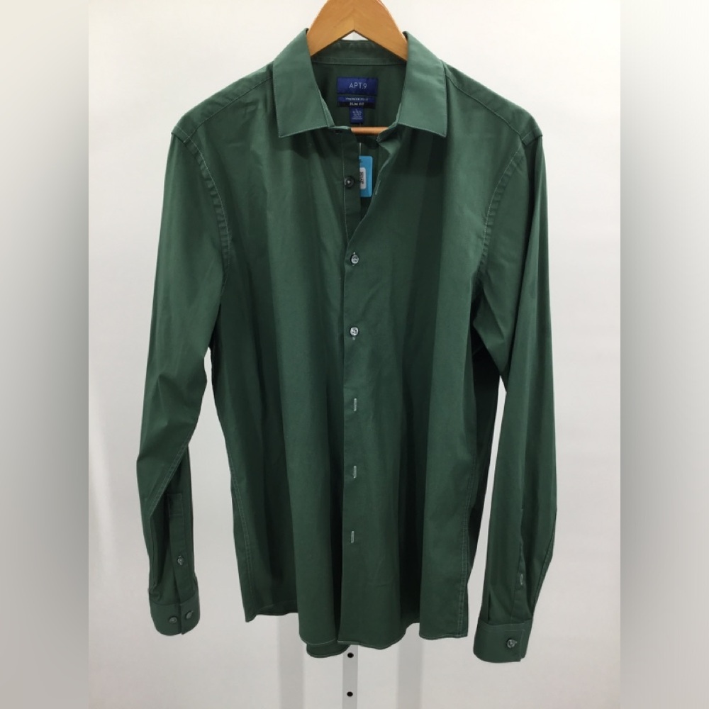 Apt.9 Mens Button Down Size L